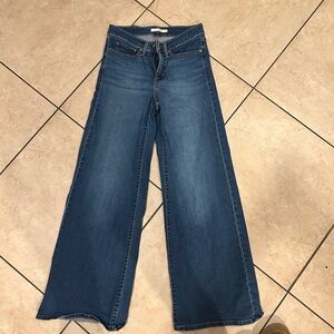 Levi’s 318 Shaping Wide Leg Jeans Size 27 / W27 L32 Medium Wash